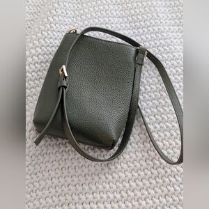 Quince Olive Italian Pebble Leather Mini Crossbody Shoulder Bag Like New